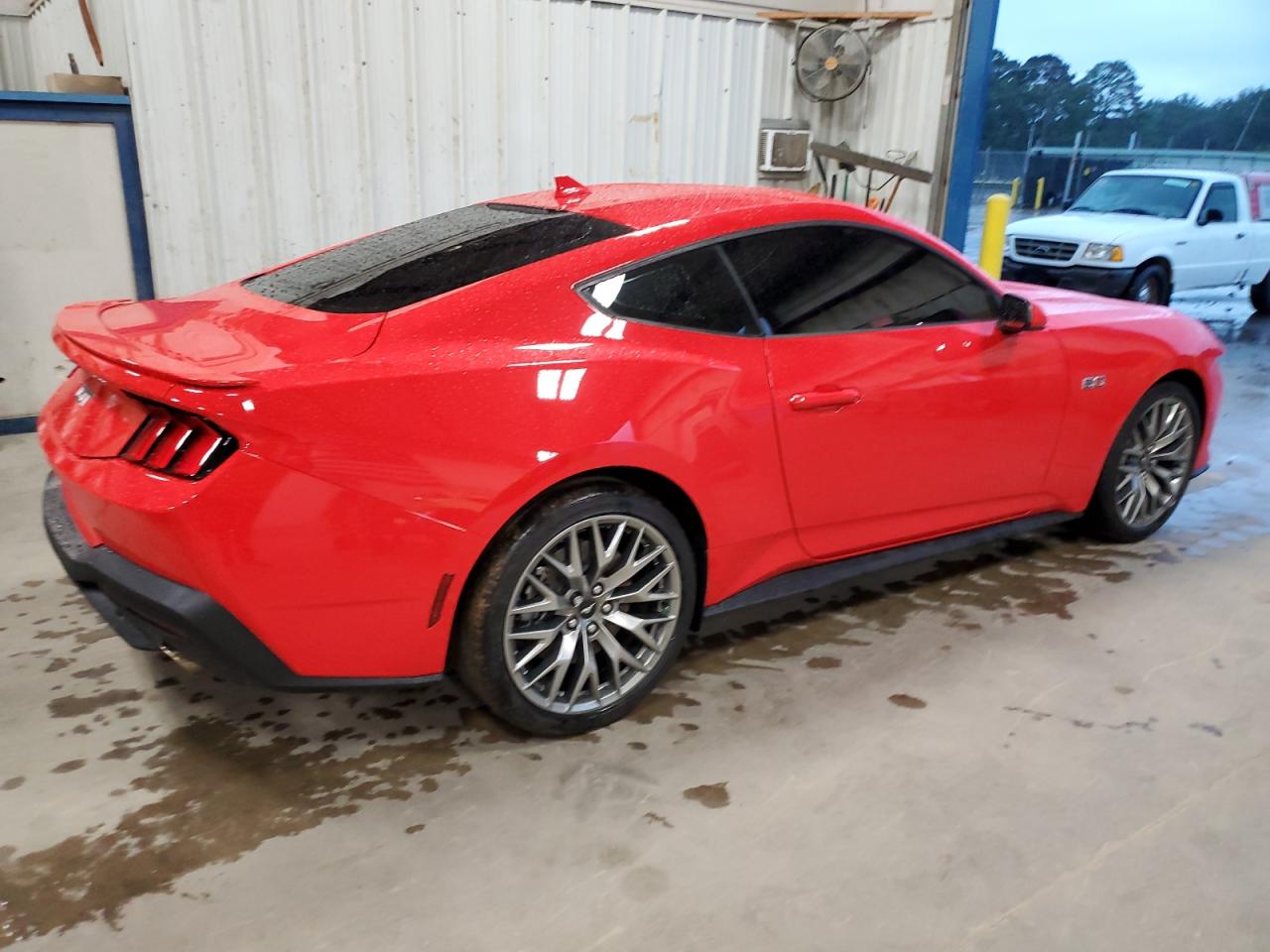 Ford Mustang Gt Image 8