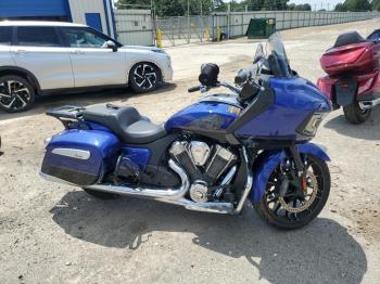  Salvage Indian Motorcycle Co Challenger