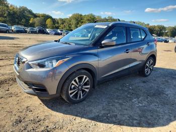  Salvage Nissan Kicks