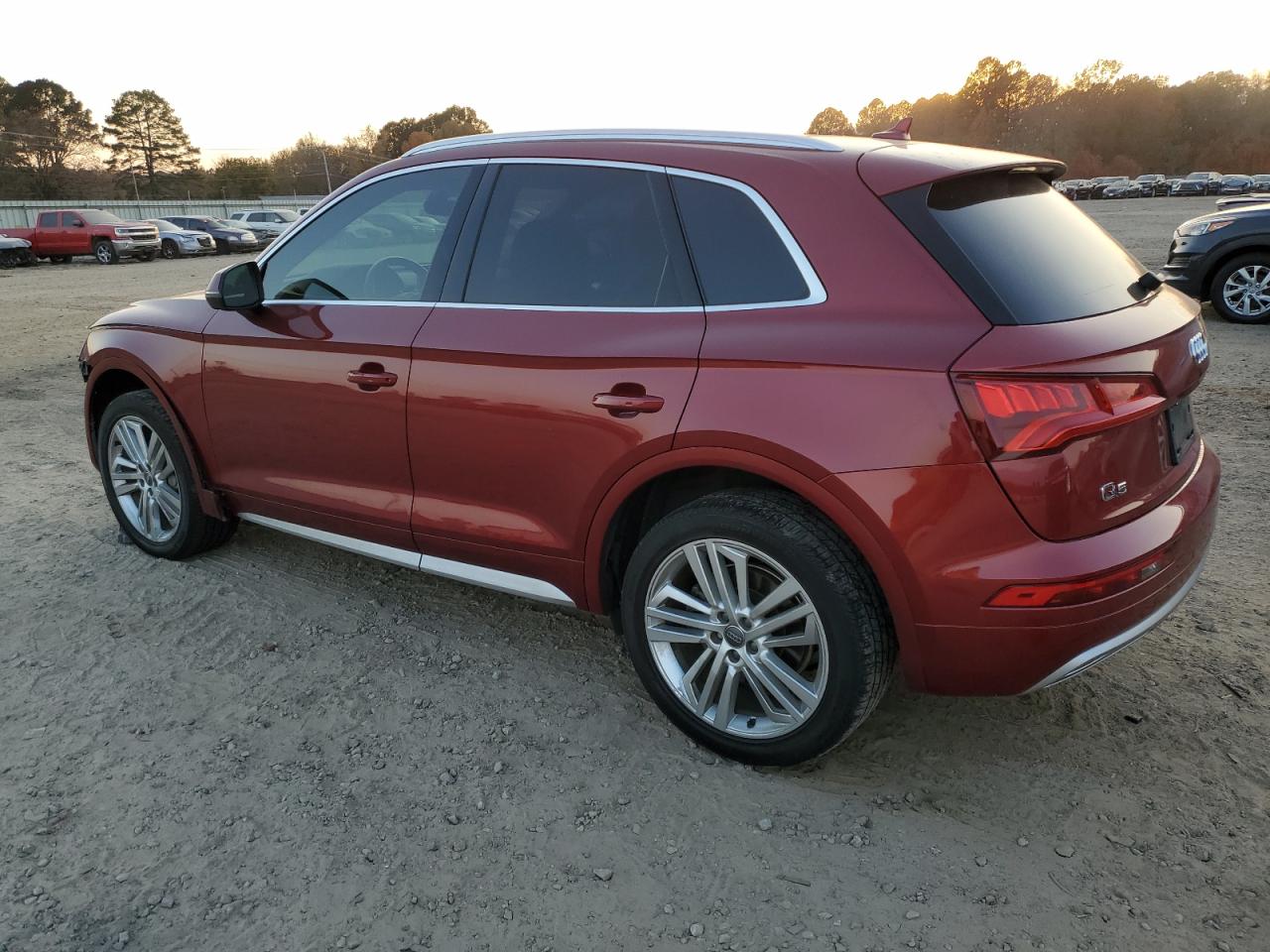 Audi Q5 Premium Plus Image 3