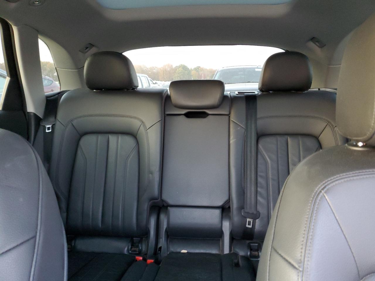 Audi Q5 Premium Plus Image 4