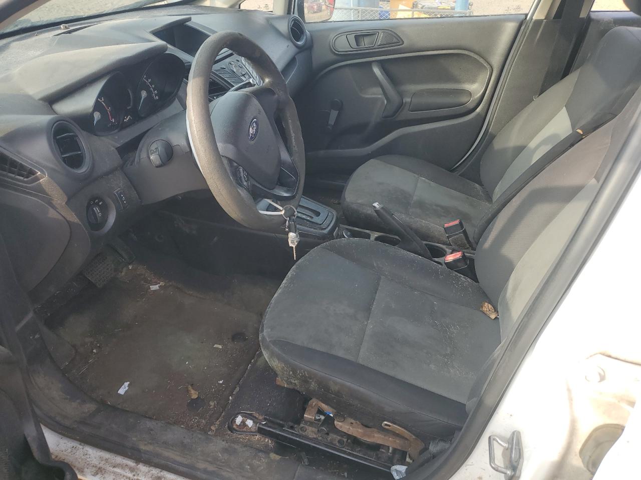 Ford Fiesta S Image 11