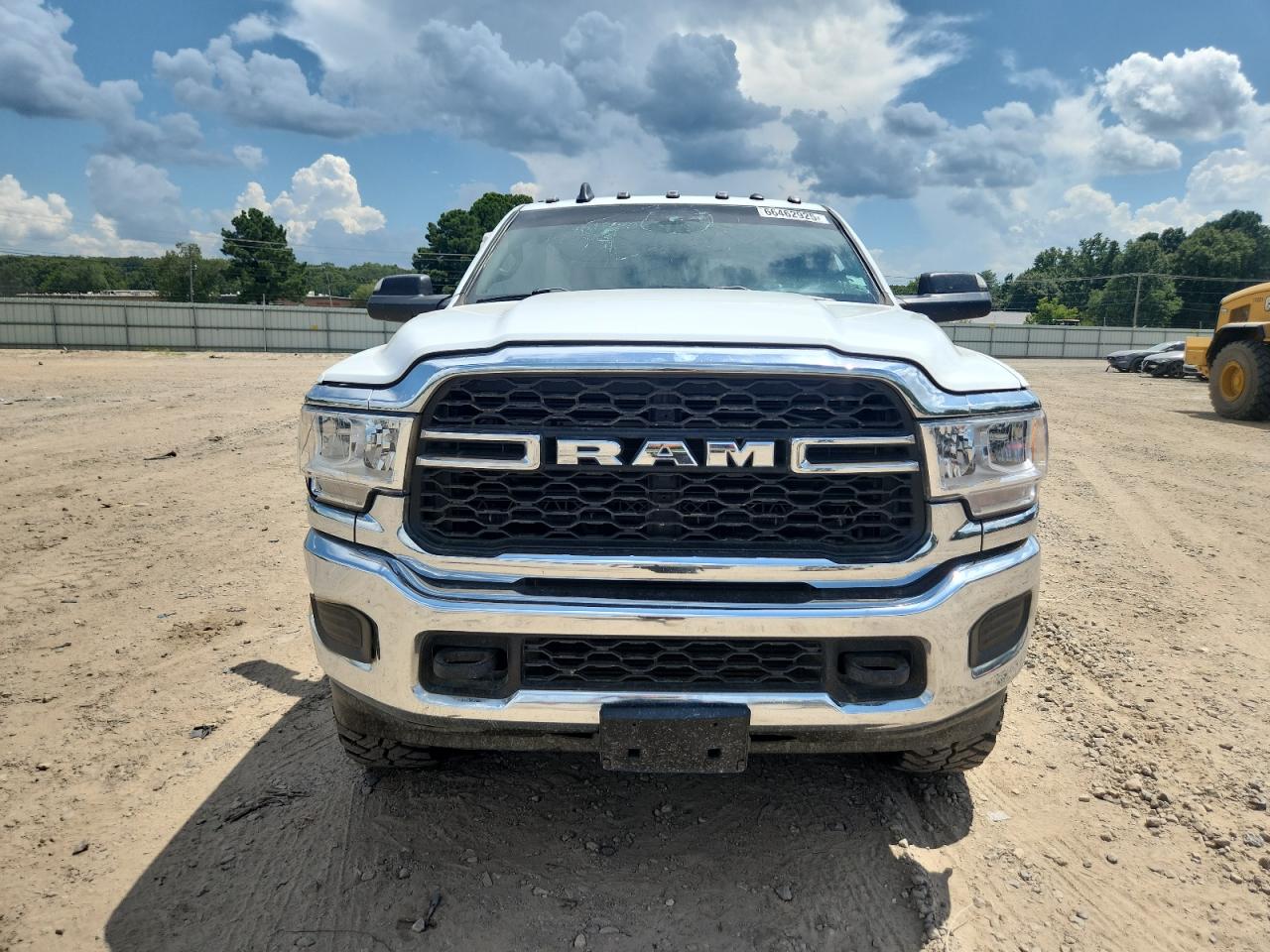 Ram 2500 Tradesman Image 4