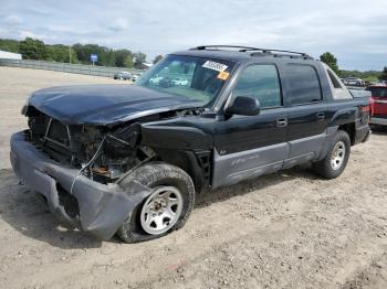  Salvage Chevrolet Avalanche