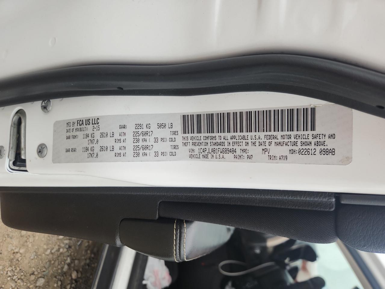 Jeep Grand Cherokee Sport Image 4