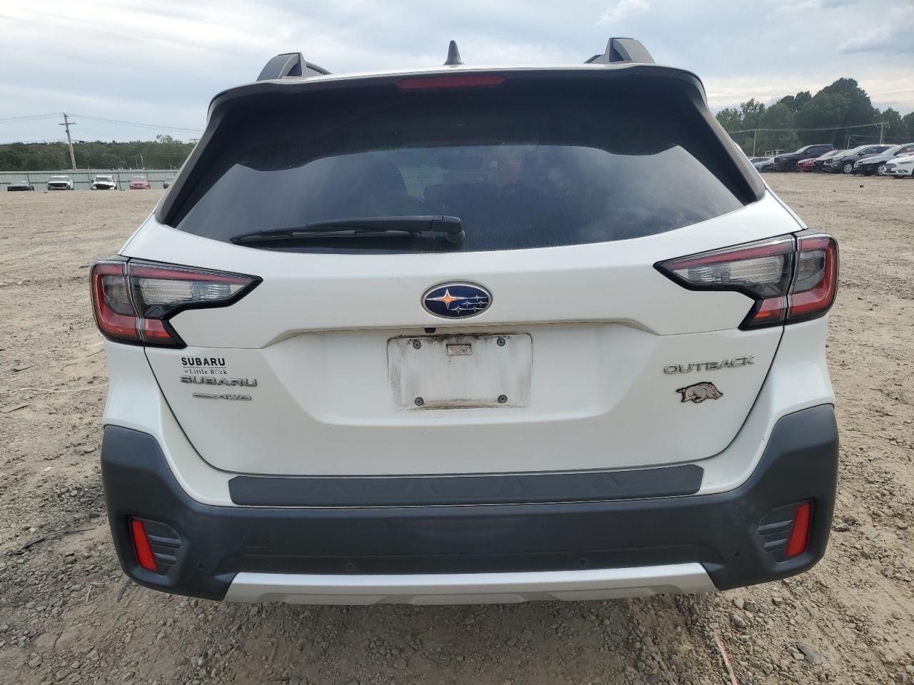 Subaru Outback Limited Image 4