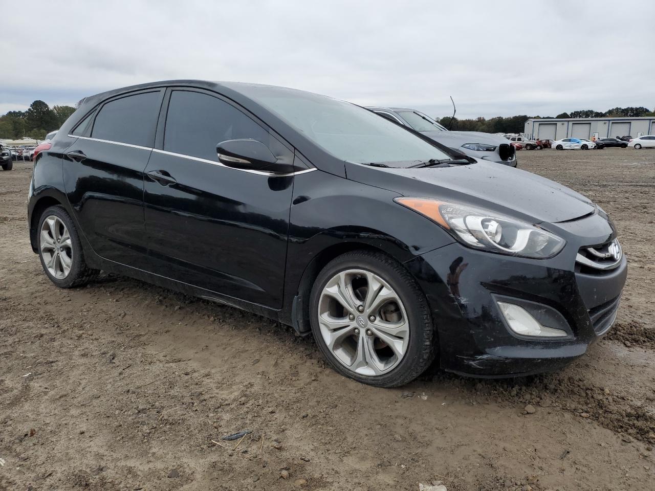 Hyundai ELANTRA Image 7