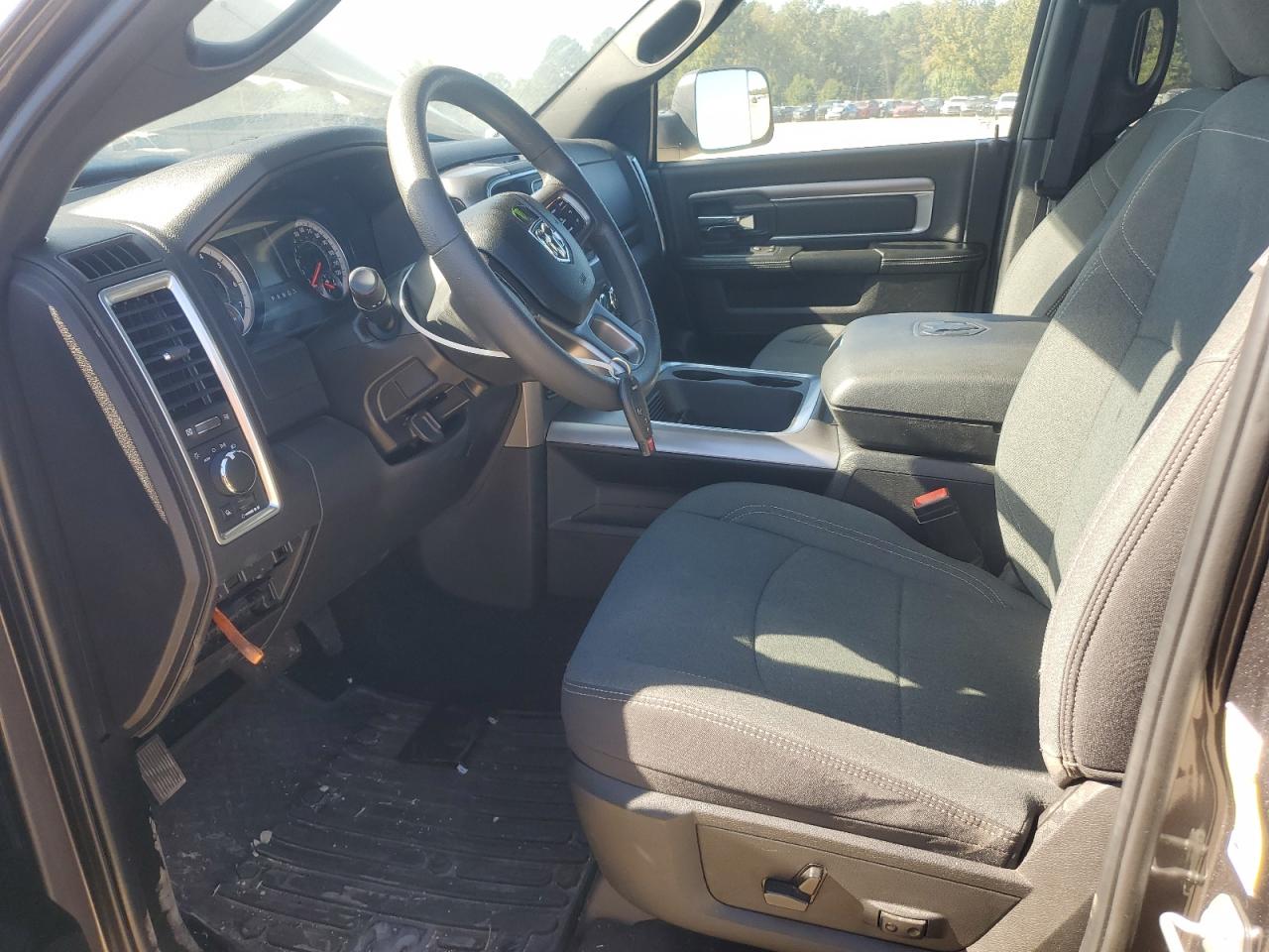 Ram 1500 Slt Image 6