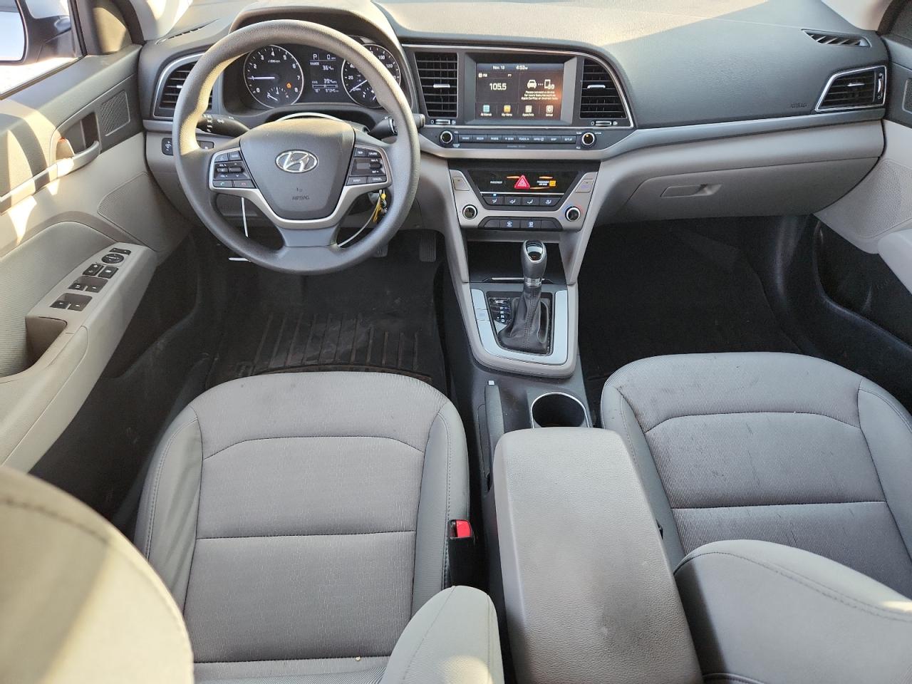 Hyundai ELANTRA Se Image 12