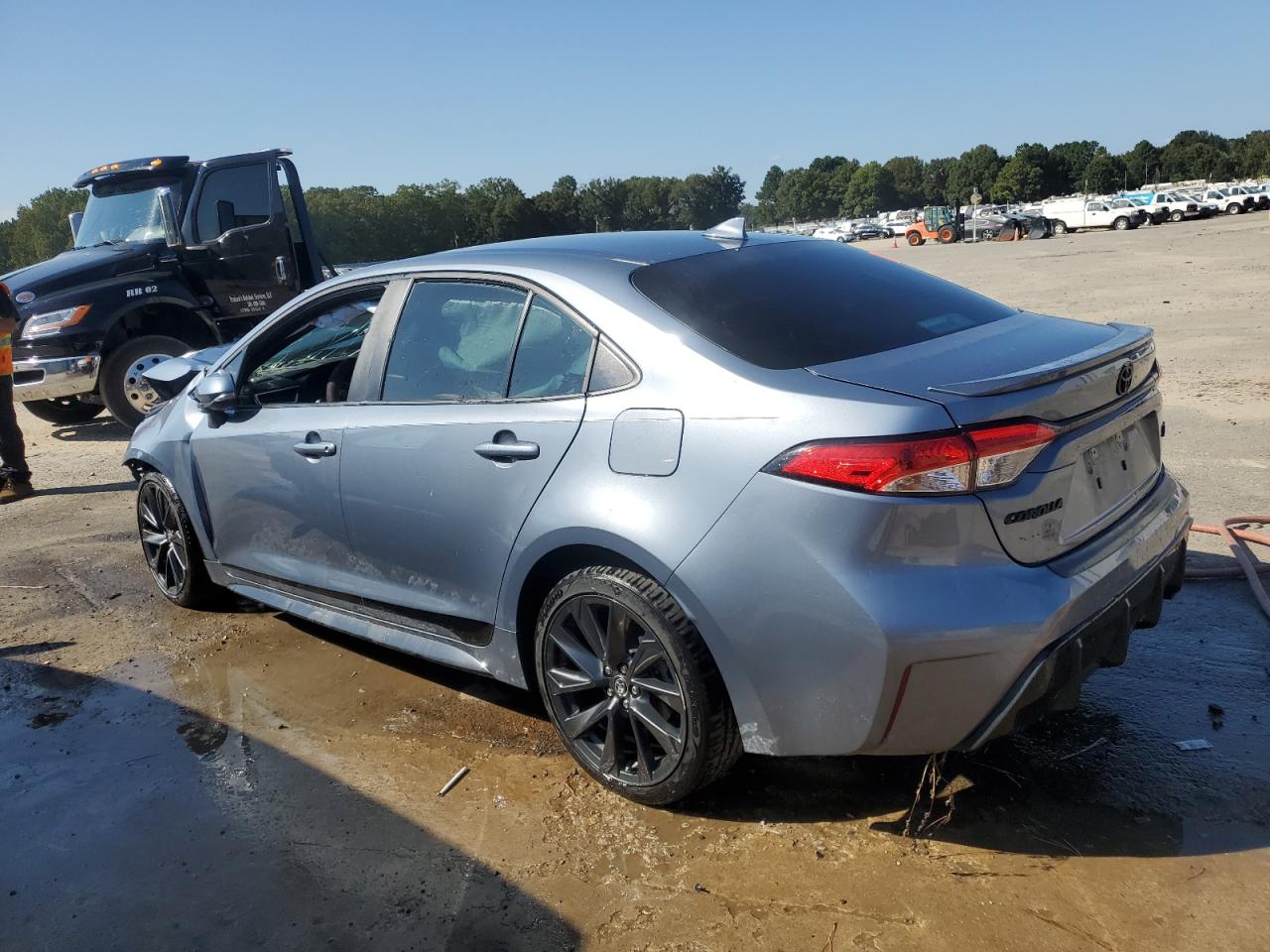 Toyota Corolla Se Image 5