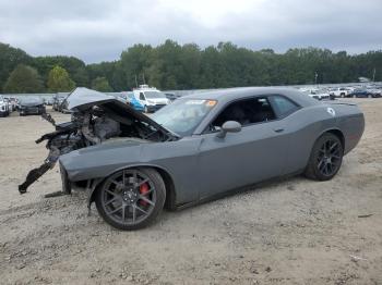  Salvage Dodge Challenger