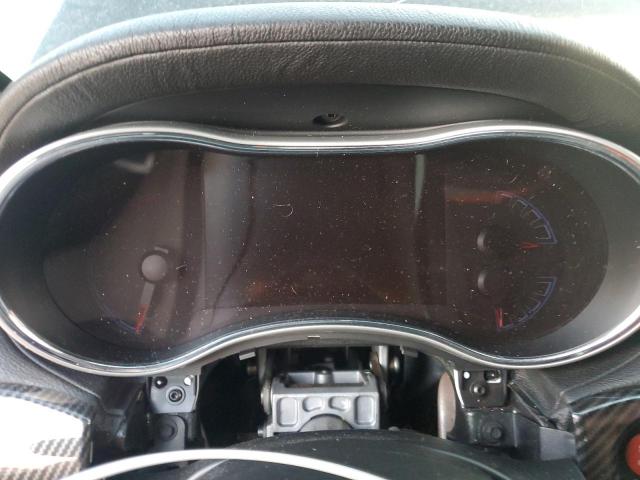 Jeep Grand Cherokee Srt-8 Image 11