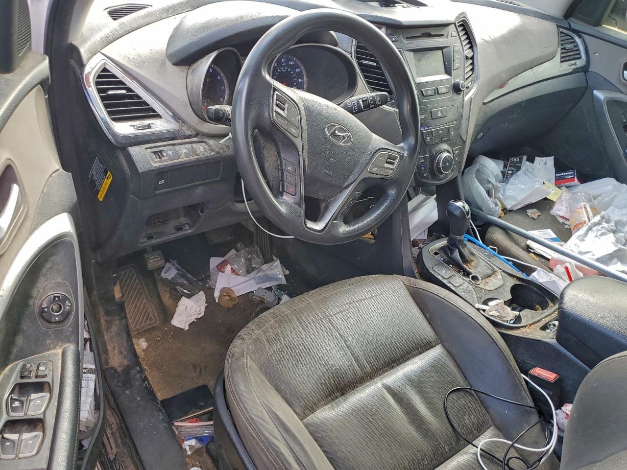 Hyundai SANTA FE Se Image 9