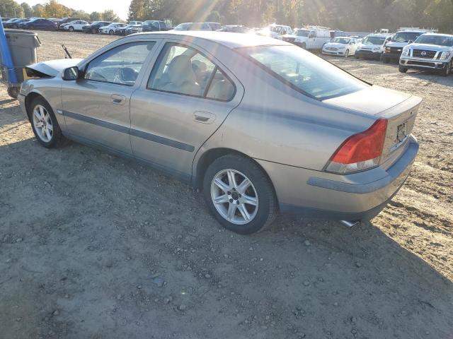 Volvo S60 2.4t Image 11