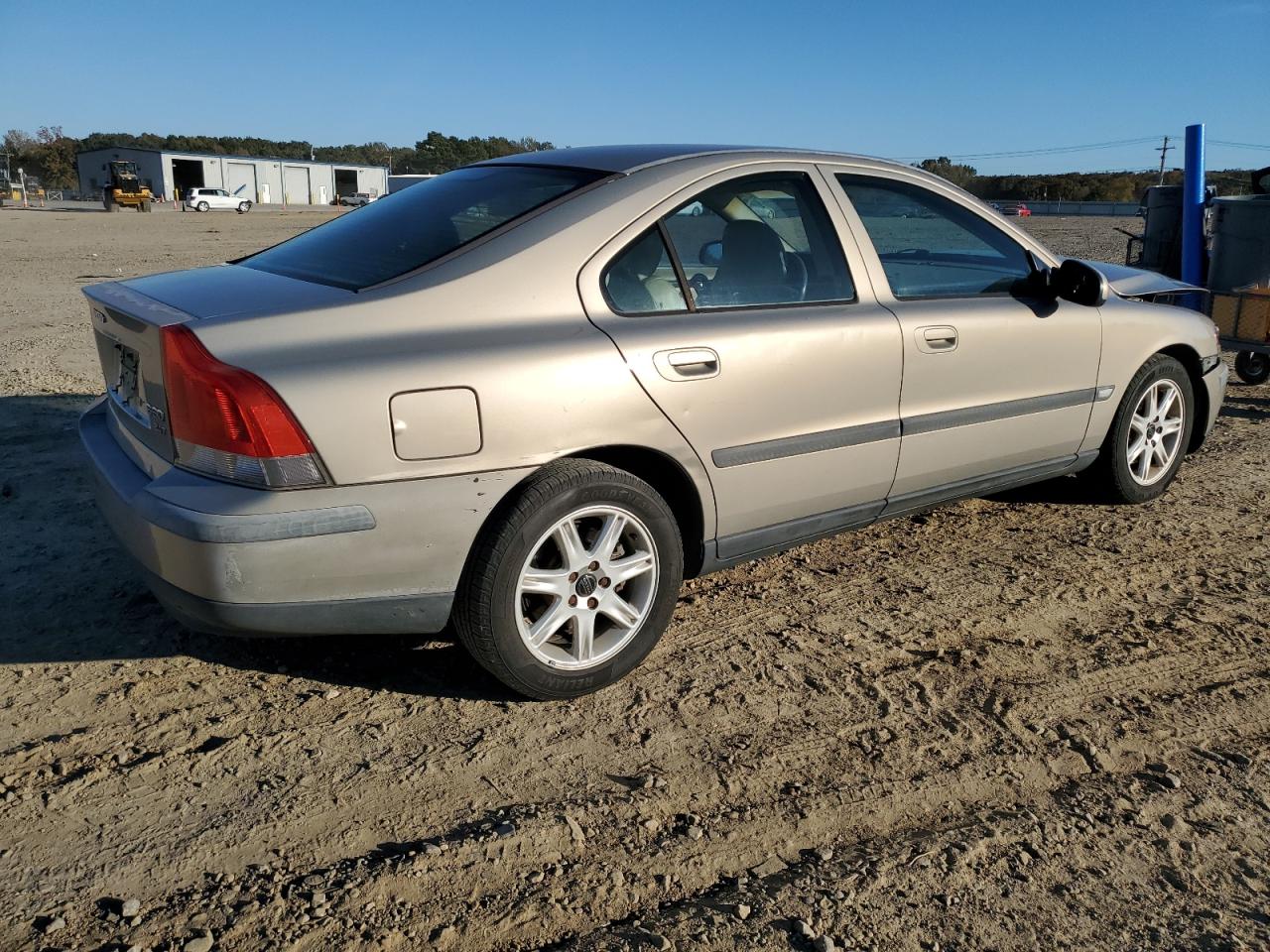 Volvo S60 2.4t Image 5