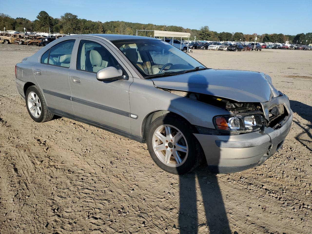 Volvo S60 2.4t Image 3