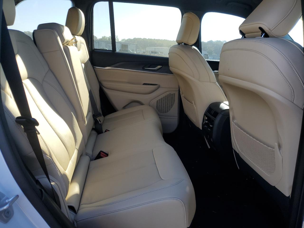 Jeep Grand Cherokee Limited Image 7