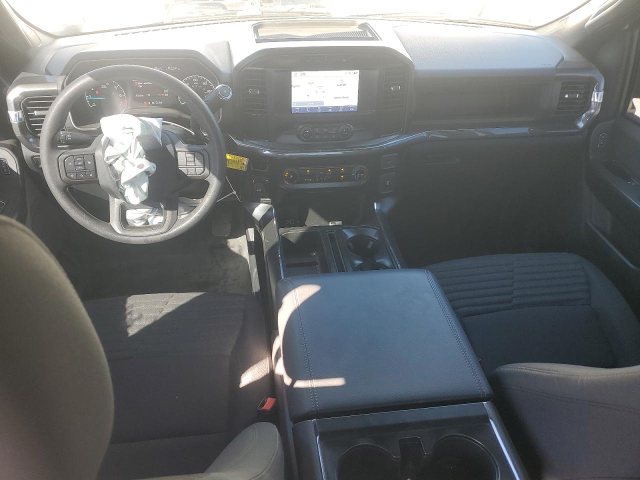 Ford F-150 Supercrew Image 4