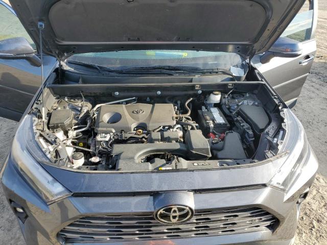 Toyota RAV4 Limited Image 3