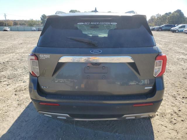Ford Explorer Xlt Image 10