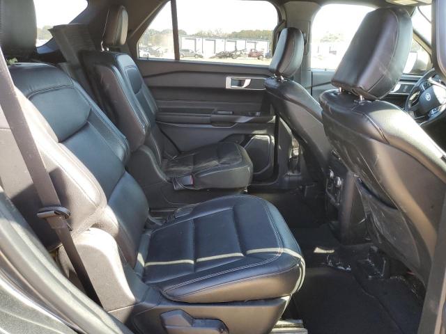 Ford Explorer Xlt Image 11
