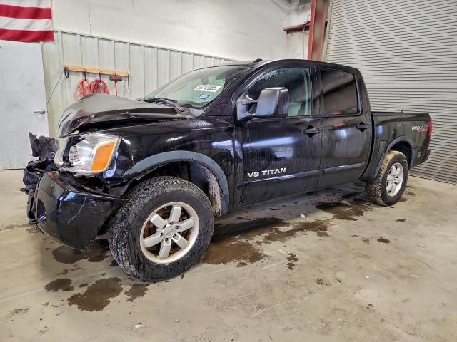  Salvage Nissan Titan