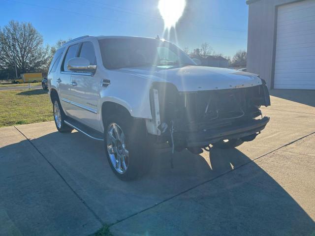  Salvage Cadillac Escalade