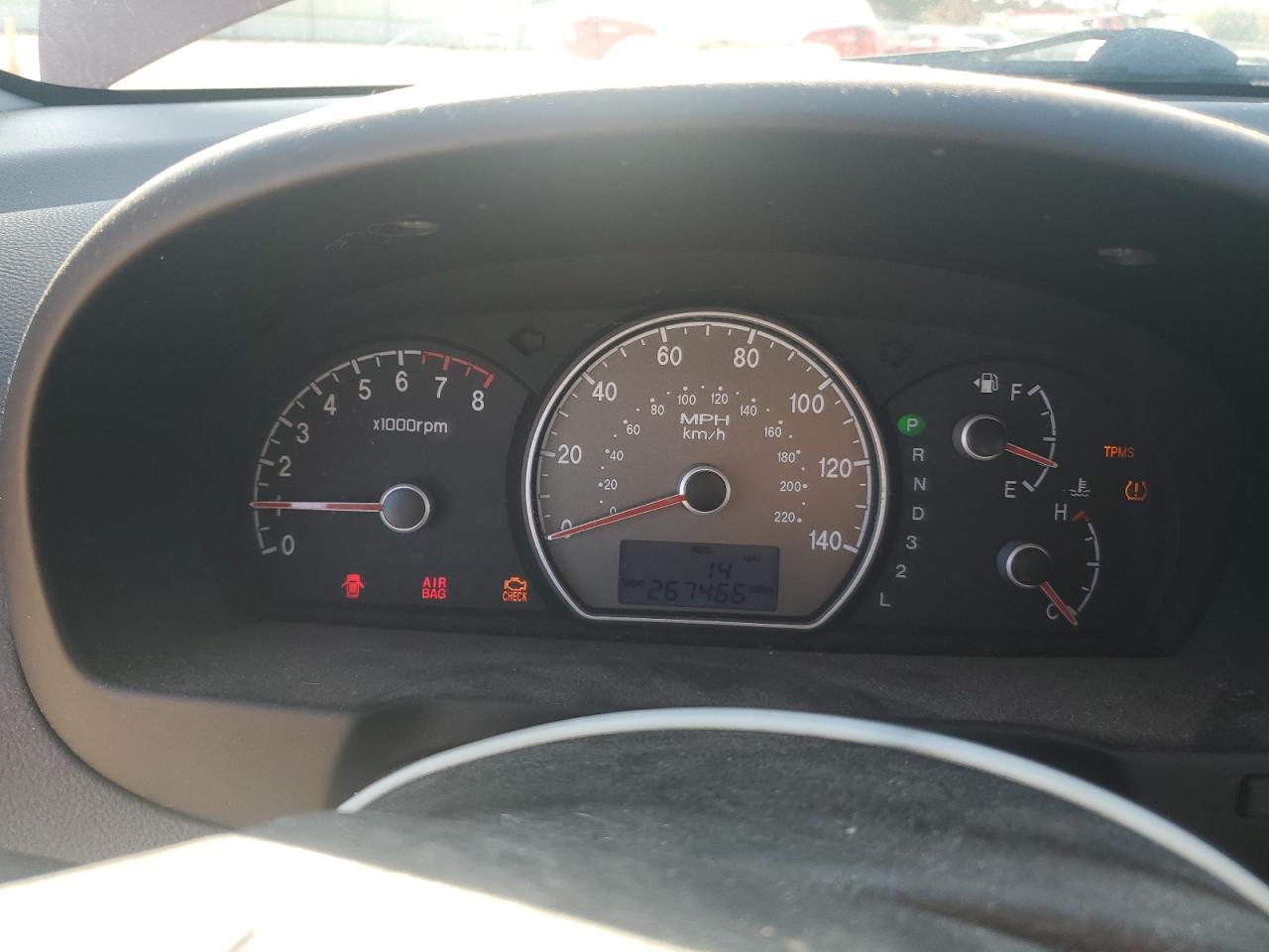 Hyundai ELANTRA Gls Image 12