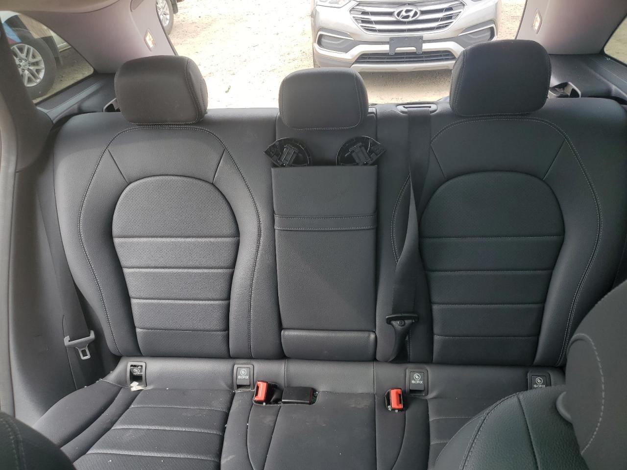 Mercedes-Benz GLC 300 4matic Image 12