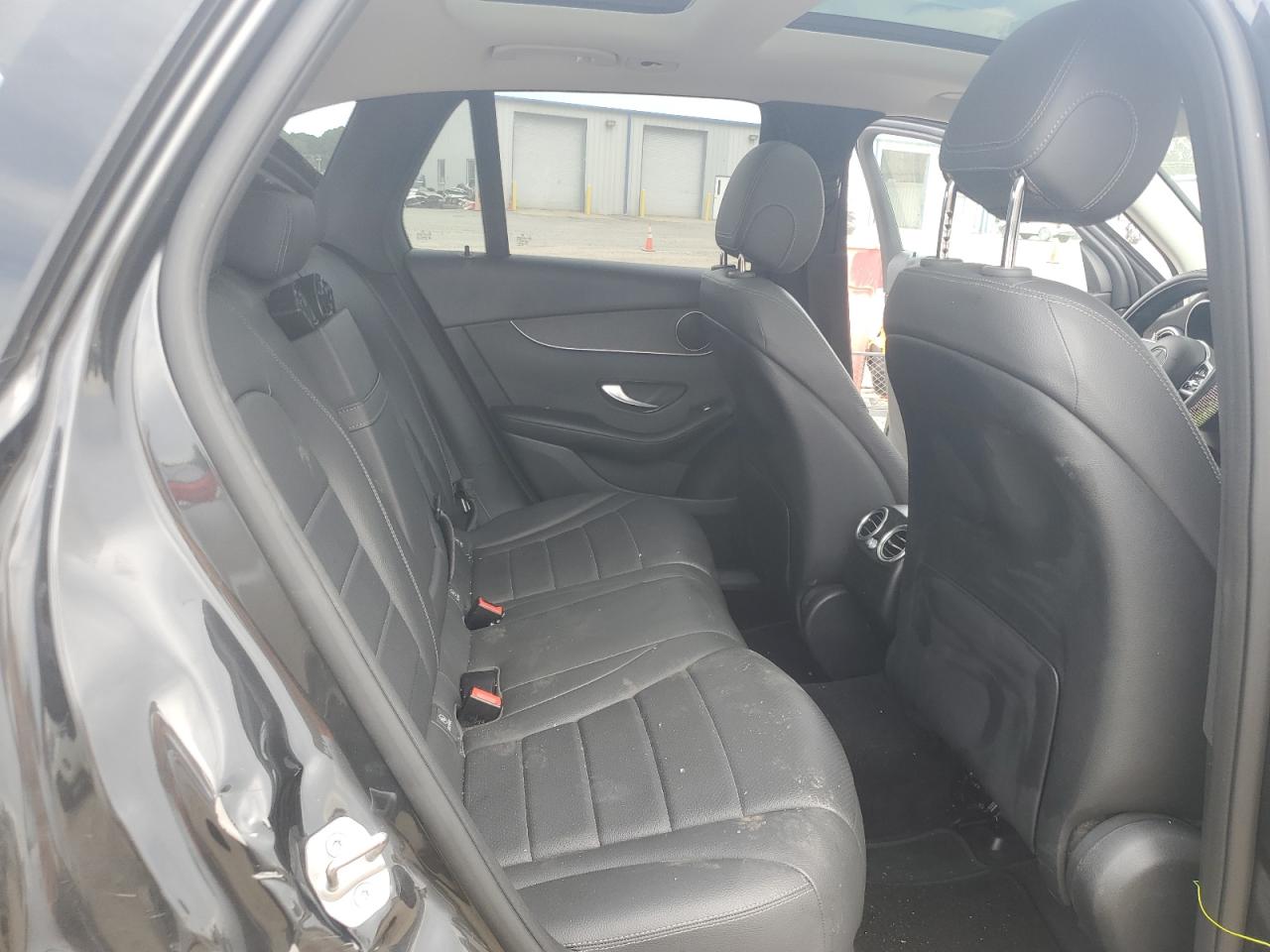 Mercedes-Benz GLC 300 4matic Image 5