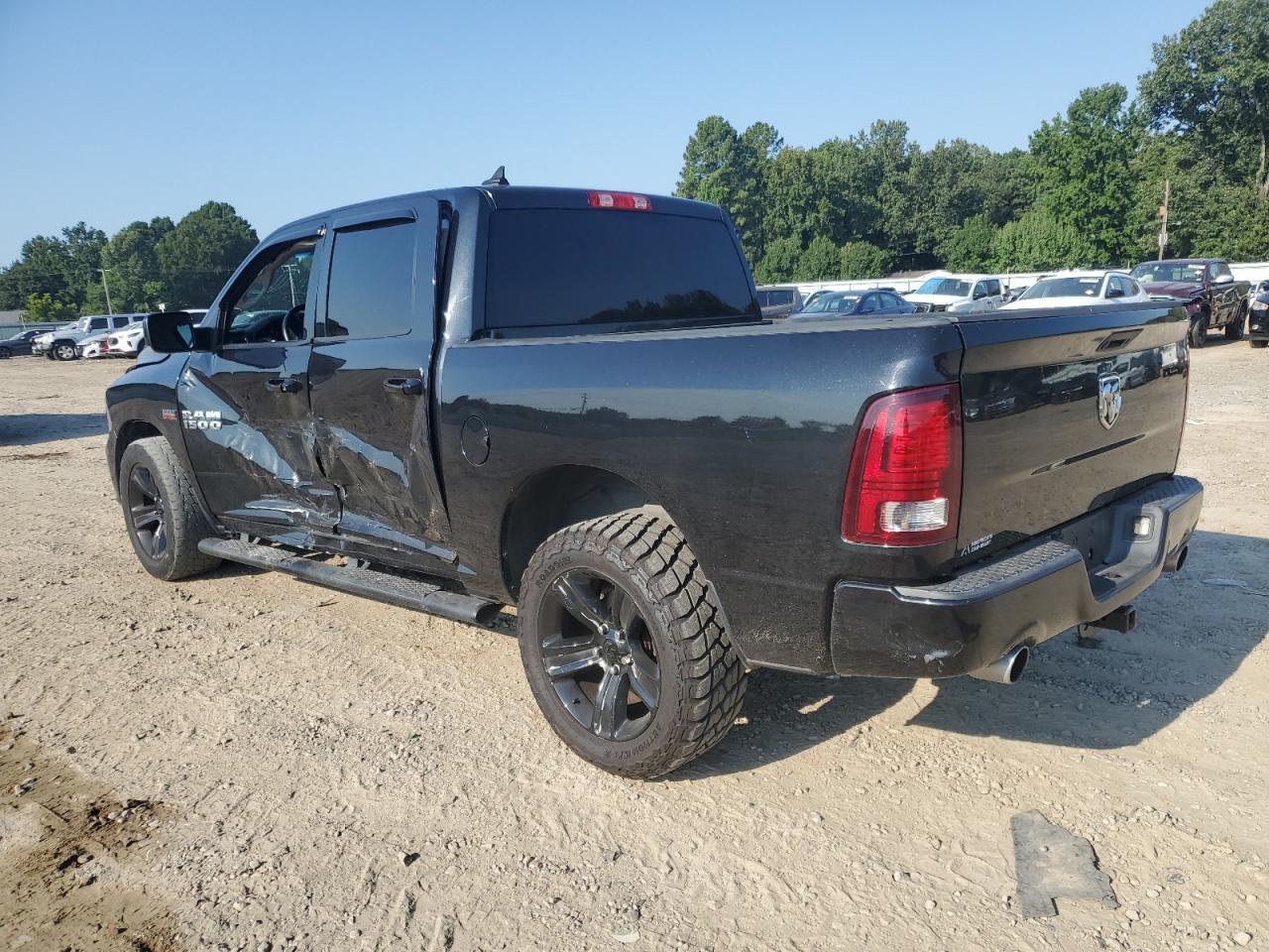 Ram 1500 Sport Image 8