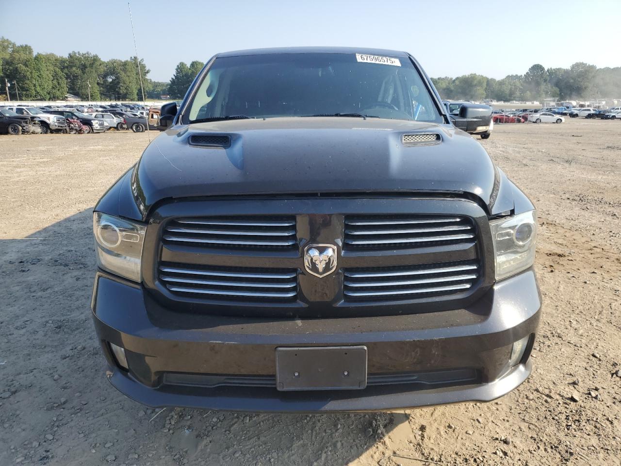 Ram 1500 Sport Image 2