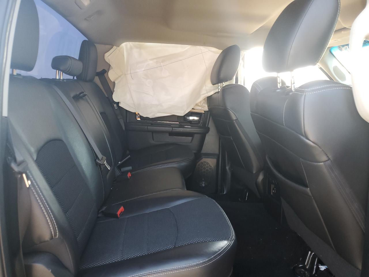 Ram 1500 Sport Image 5