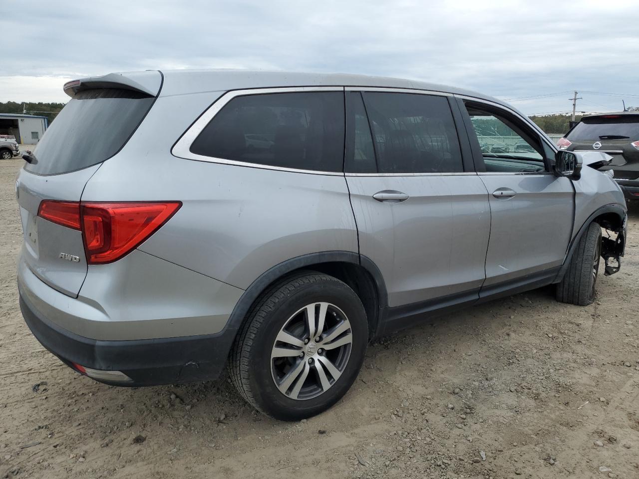 Honda Pilot Ex Image 4