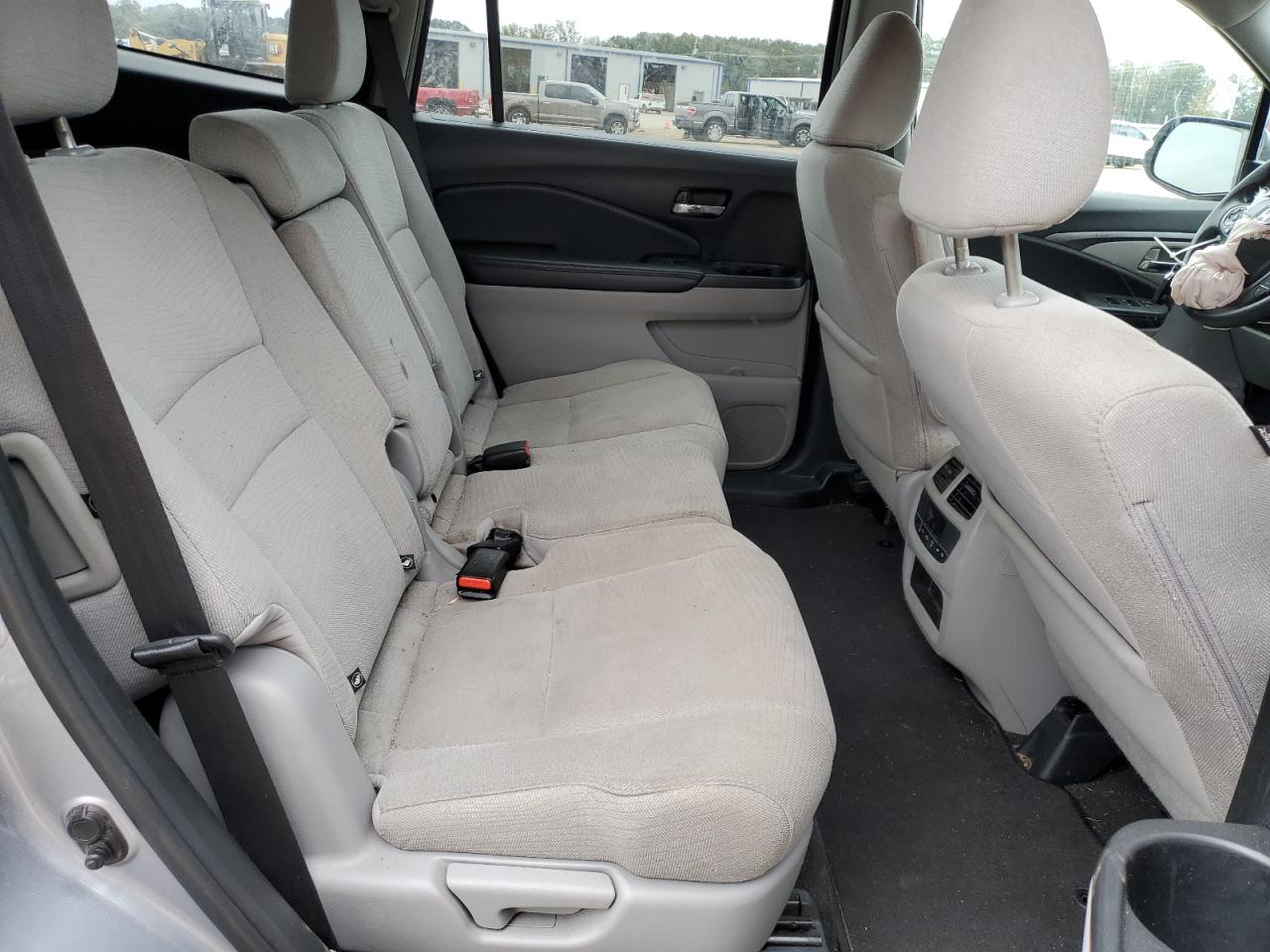 Honda Pilot Ex Image 7