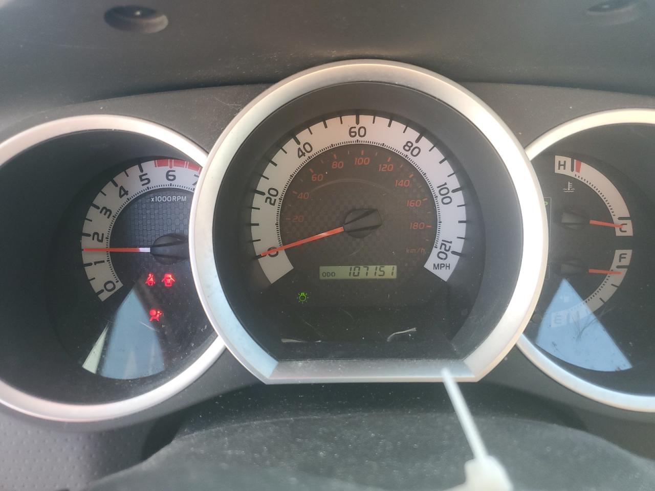 Toyota Tacoma Double Cab Image 9