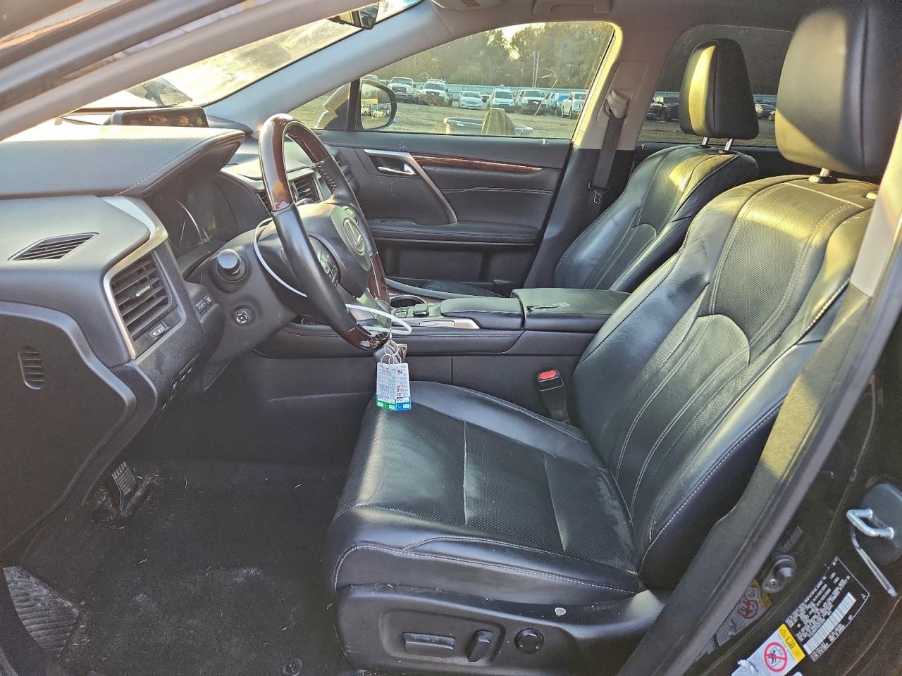 Lexus RX 350 Base Image 3