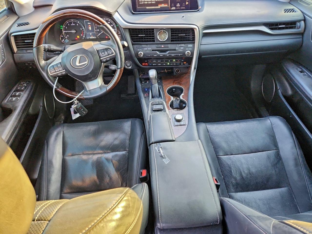 Lexus RX 350 Base Image 9