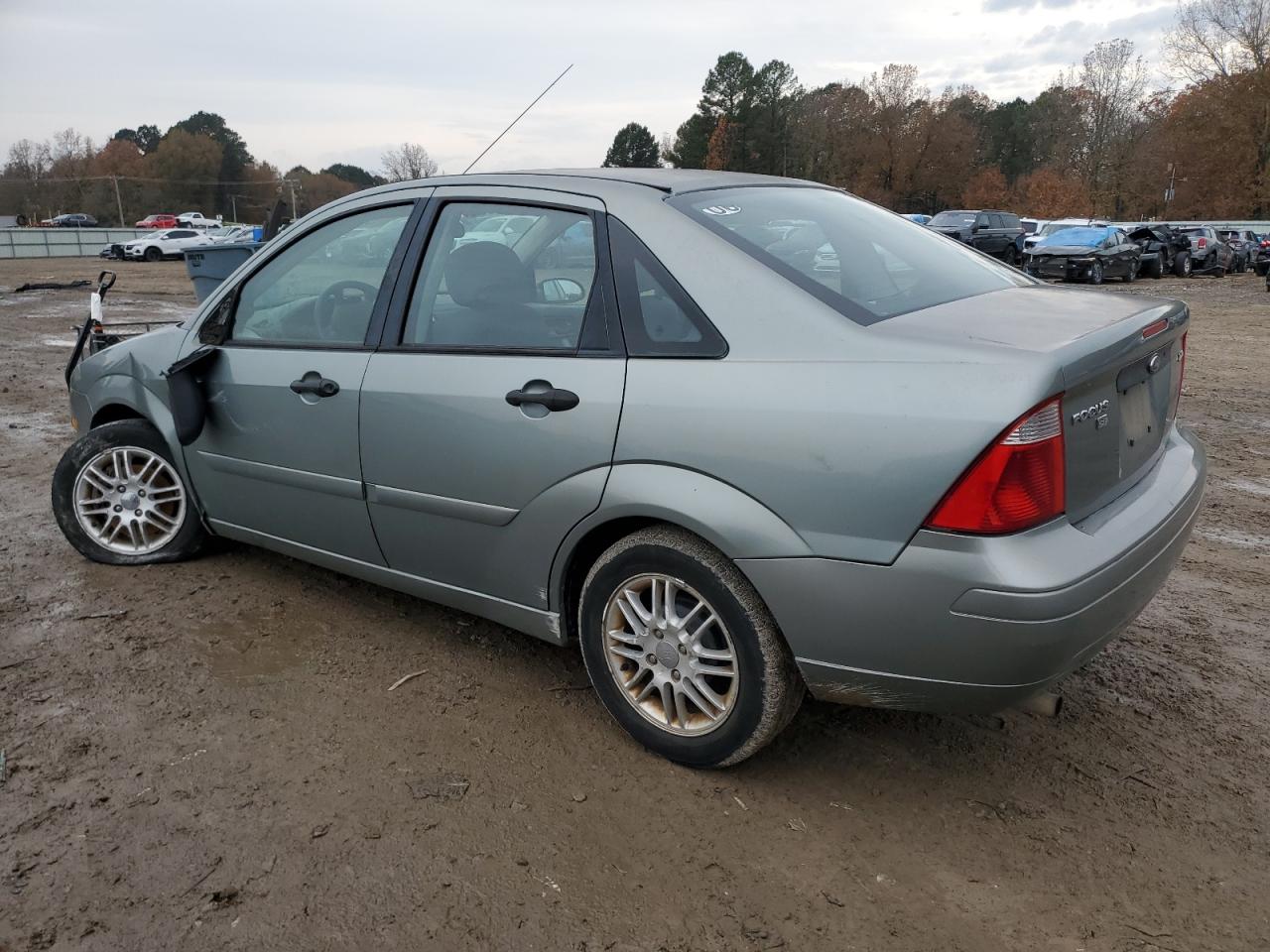 Ford Focus Zx4 Image 5