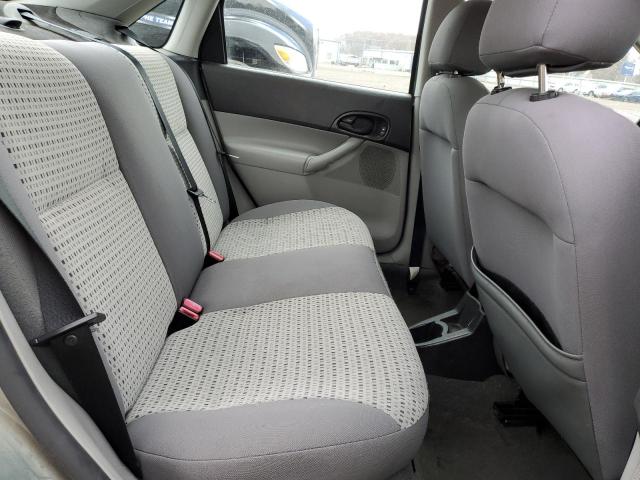 Ford Focus Zx4 Image 4