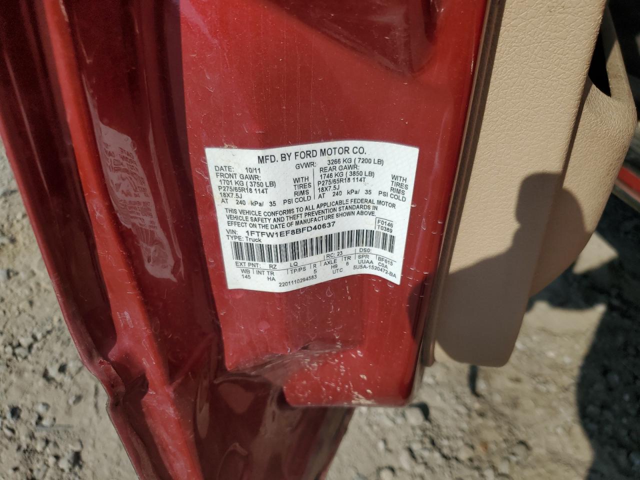 Ford F-150 Supercrew Image 8