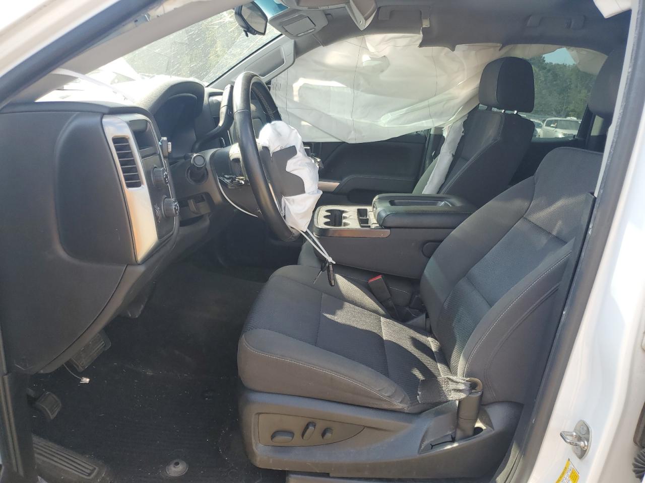 Chevrolet Silverado K1500 Lt Image 3