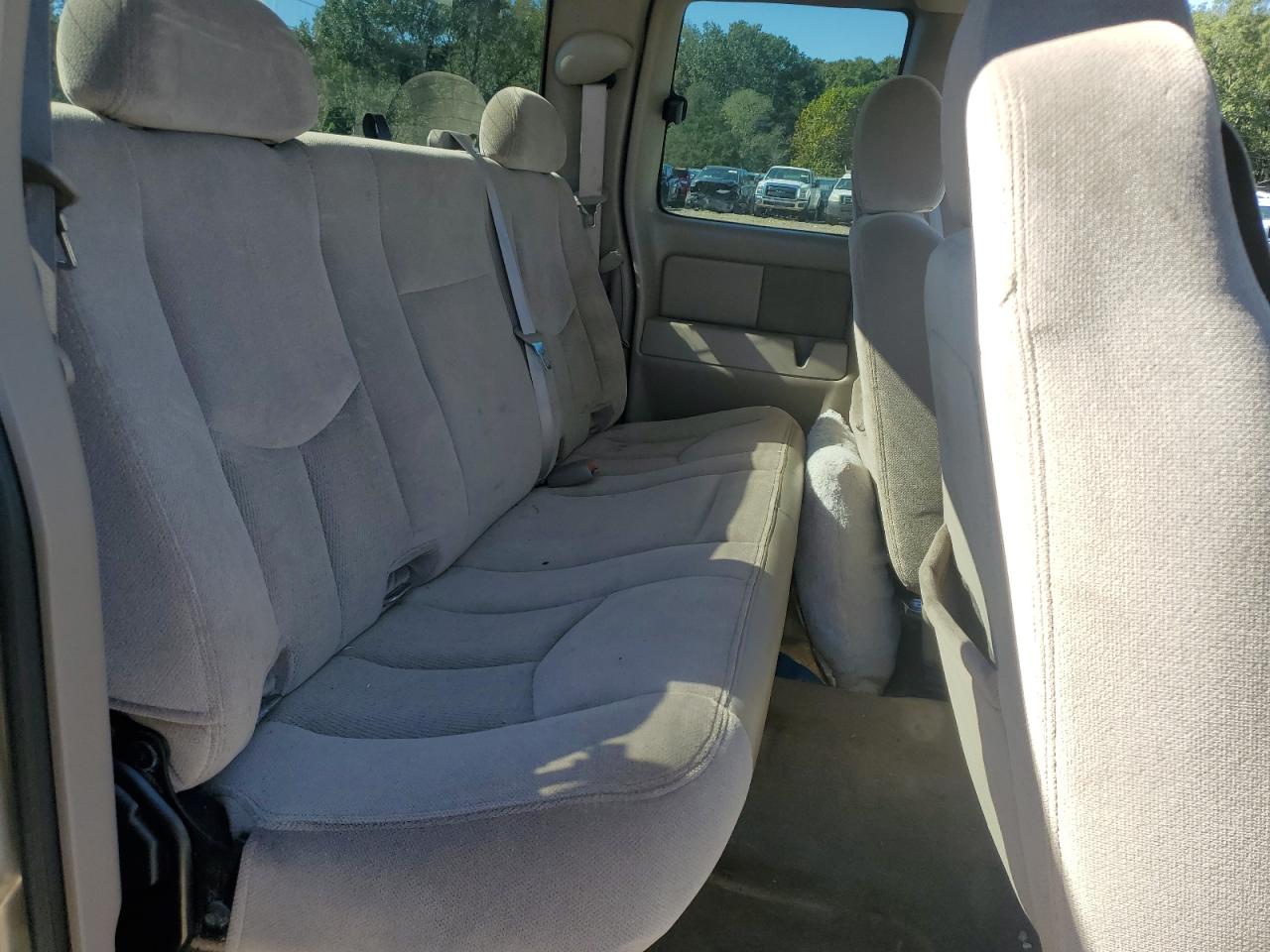 GMC Sierra C1500 Image 3