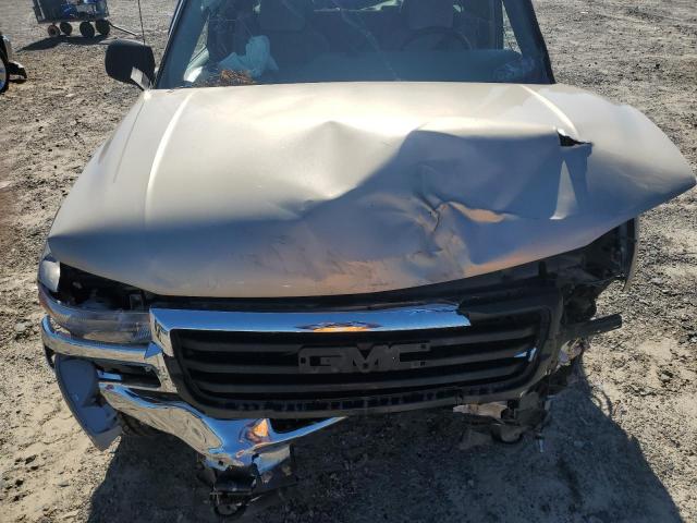 GMC Sierra C1500 Image 2