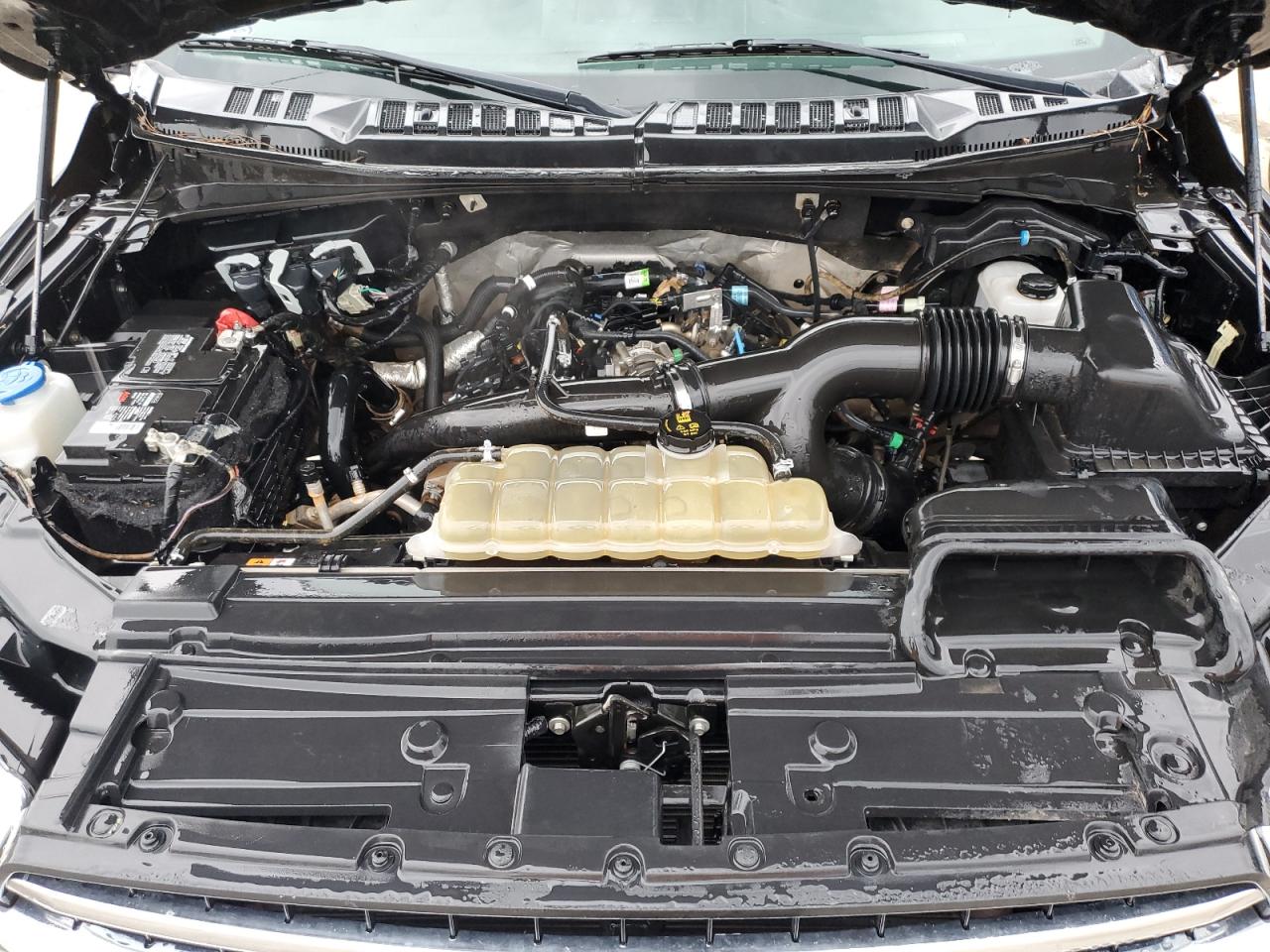 Ford F-150 Super Cab Image 8