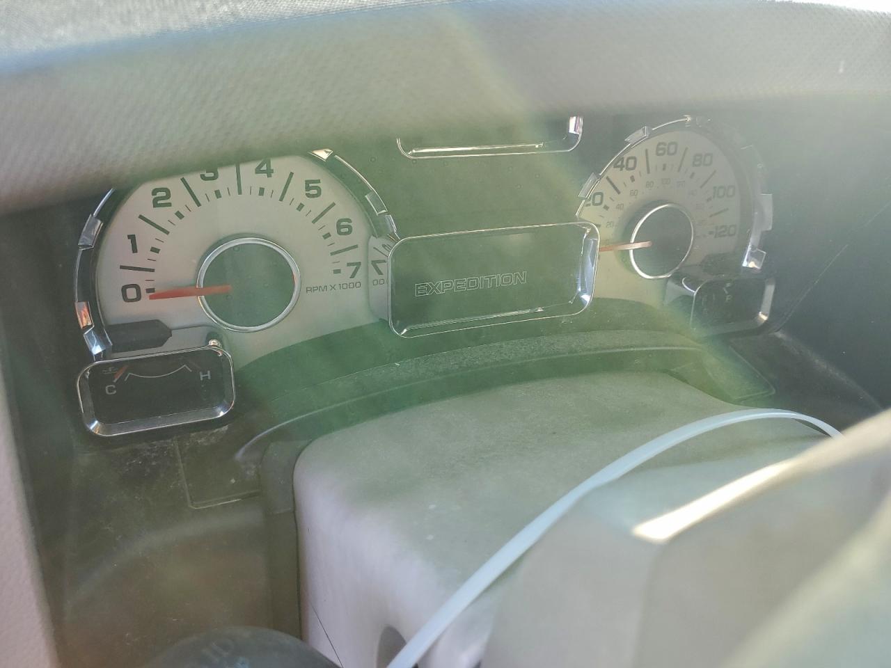 Ford Expedition Limited Image 5