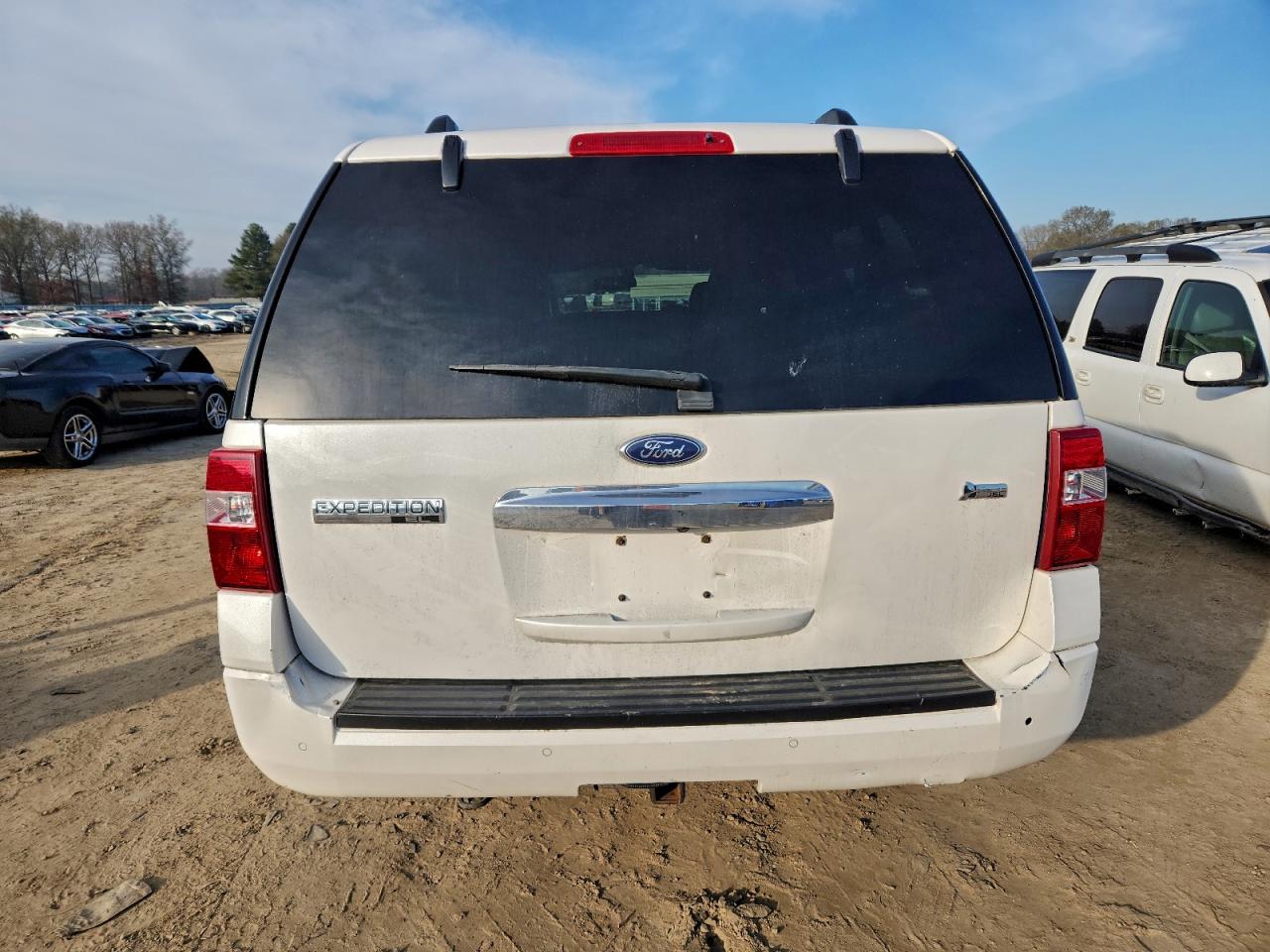 Ford Expedition El Limited Image 6