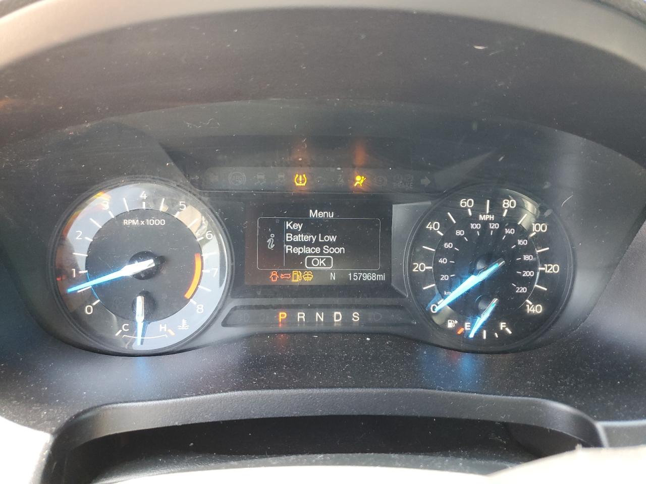 Ford Explorer Xlt Image 4