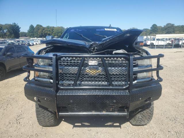 Chevrolet Silverado K2500 Heavy Duty Ltz Image 2