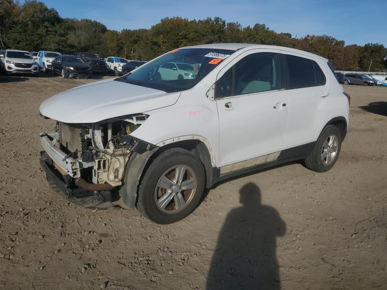 Chevrolet Trax Ls Image 1